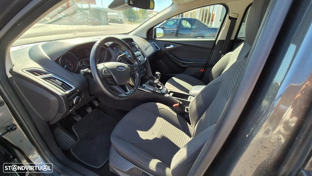 Ford Focus SW 1.5 TDCi Titanium - 9