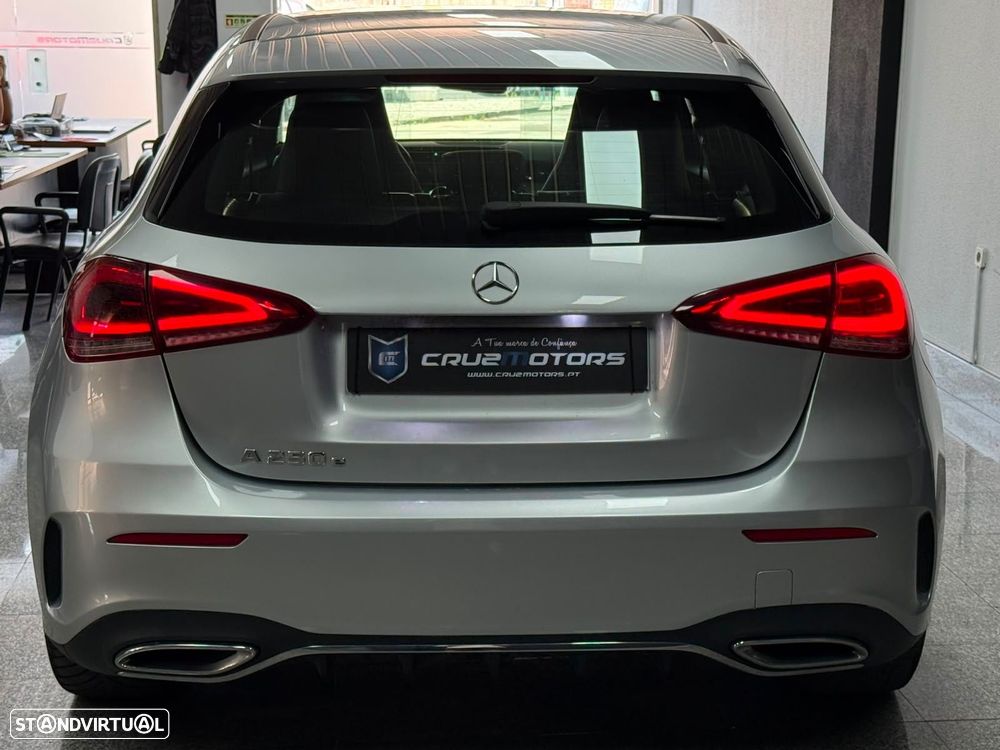 Mercedes-Benz A 250 e 8G-DCT AMG Line Advanced Plus - 7