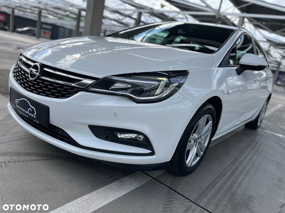 Opel Astra 1.6 CDTI Enjoy - 10
