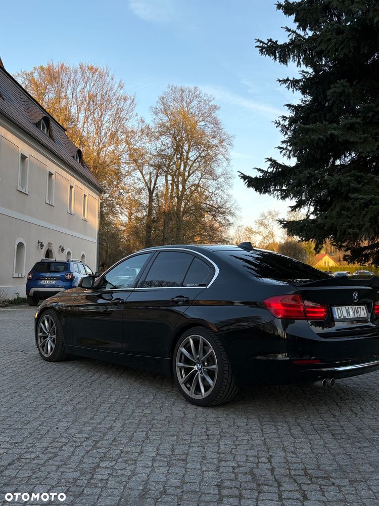 BMW Seria 3 330d M Sport EU6 - 4