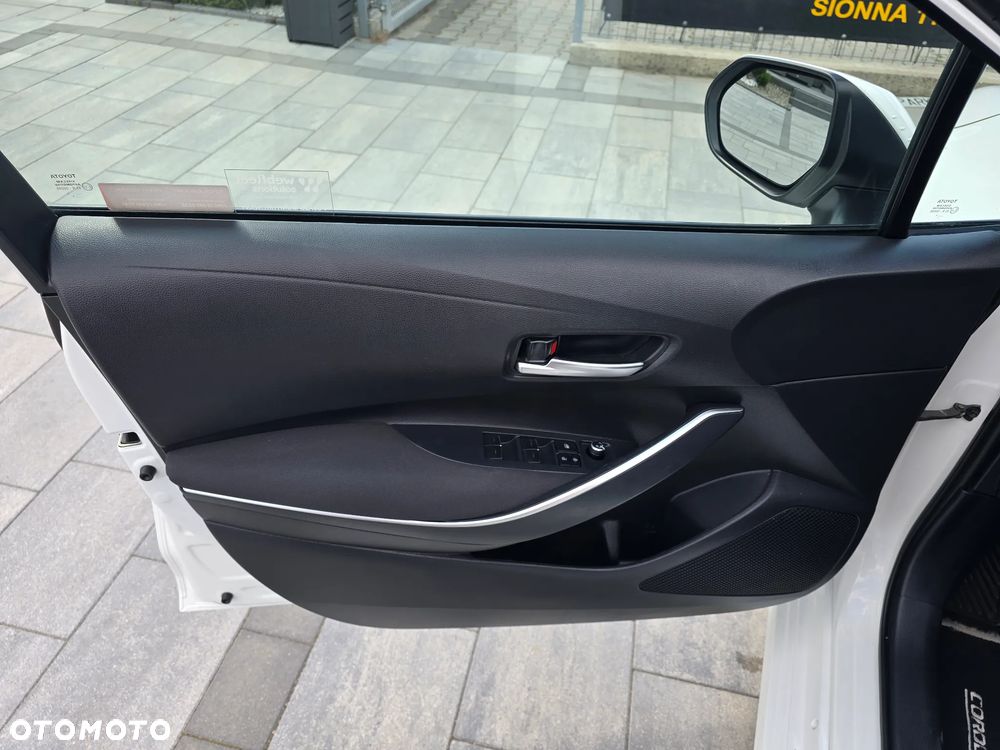 Toyota Corolla 1.8 Hybrid GPF Comfort - 23