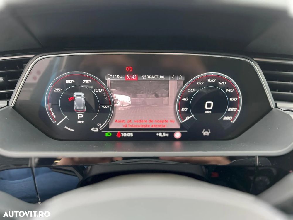 Audi e-tron 55 quattro S-Line - 14