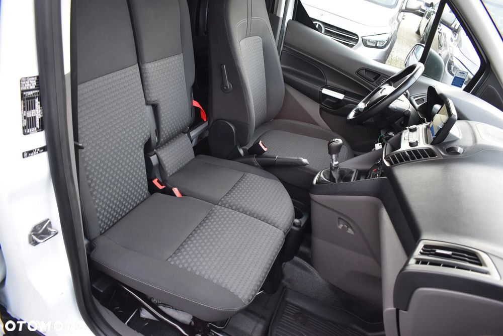 Ford TRANSIT CONNECT 230 L2 - 17