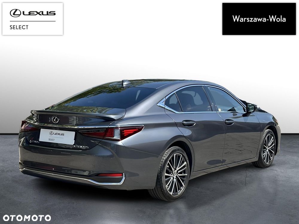 Lexus ES 300h Business Edition - 7
