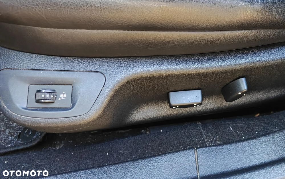Peugeot 407 - 16