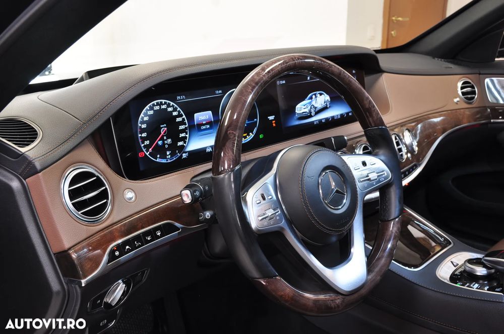 Mercedes-Benz S - 10