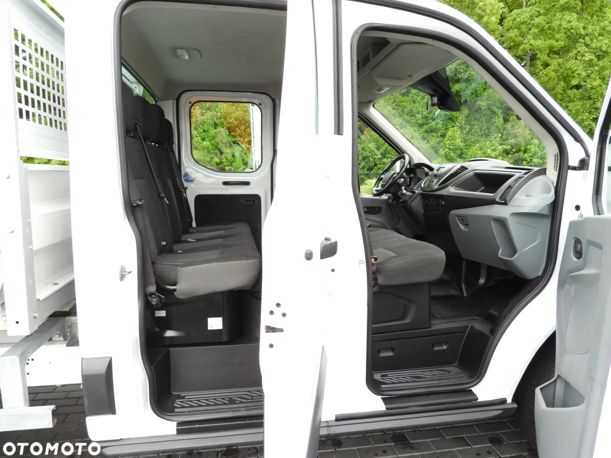 Ford TRANSIT WYWROTKA PODWÓJNA KABINA DOKA 6 MIEJSC TEMPOMAT KLIMATYZACJA BLIŹNIACZE KOŁA 170KM [ K56631 ] - 40