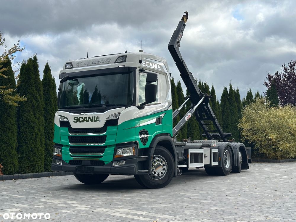 Scania / G450 / 6X2 / HAKOWIEC / HYVA 22.60.SK  / Oś-SKRĘTNA-PODNOSZONA / - 1