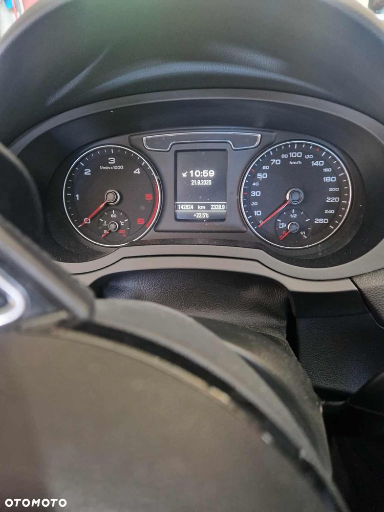 Audi Q3 2.0 TDI quattro S tronic sport - 7