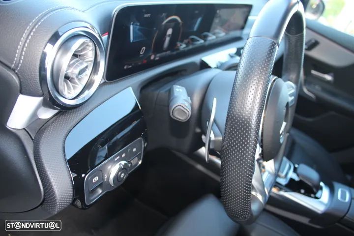 Mercedes-Benz CLA 35 AMG Shooting Brake 4Matic - 5