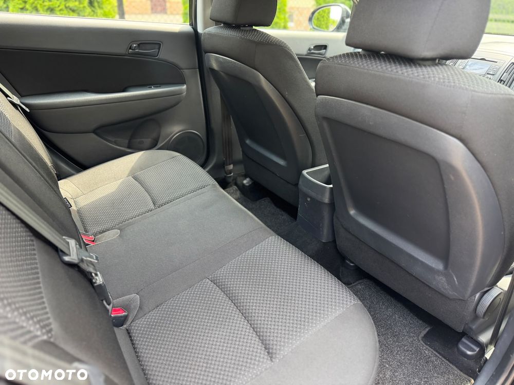Hyundai i30 i30cw 1.4 Comfort - 16