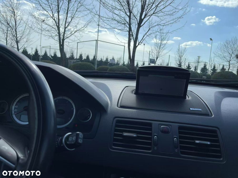 Volvo XC 90 D5 AWD Momentum - 9