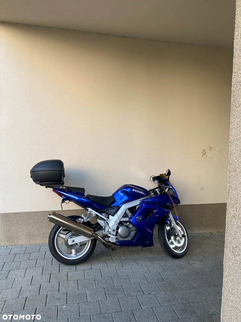 Suzuki SV - 15