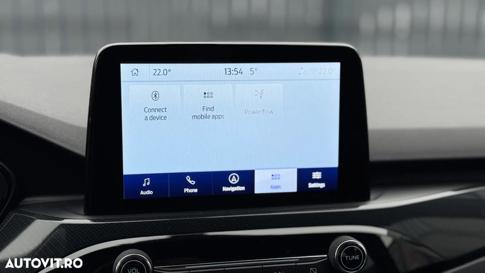 Ford Kuga 2.5 Duratec FHEV 4x4 ST-LINE X - 20