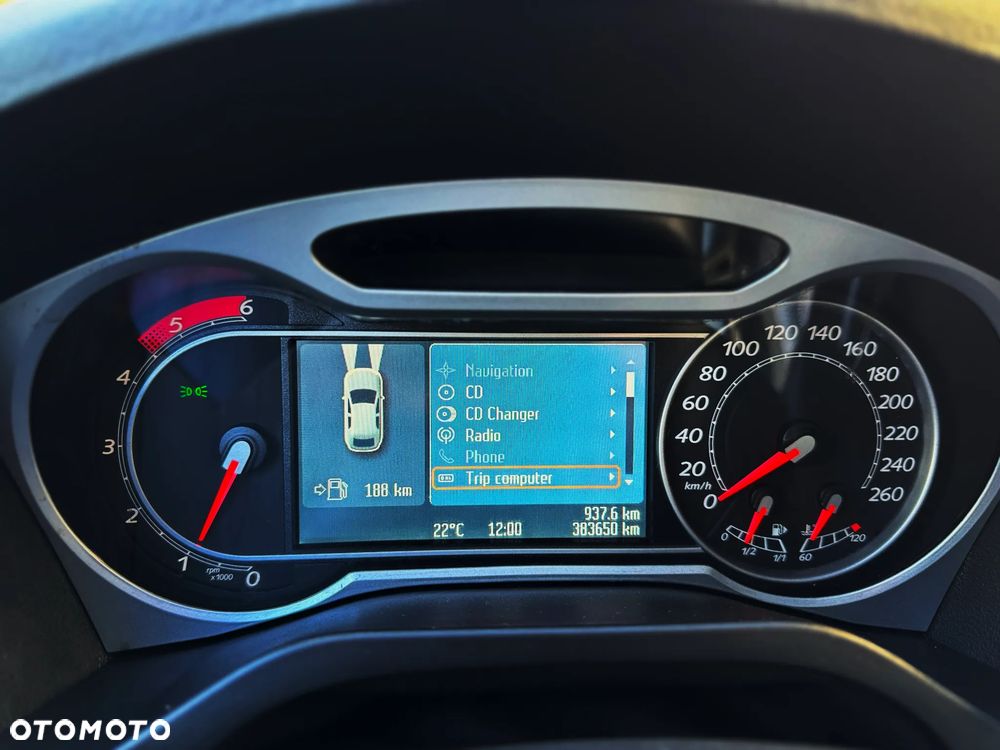 Ford S-Max - 19