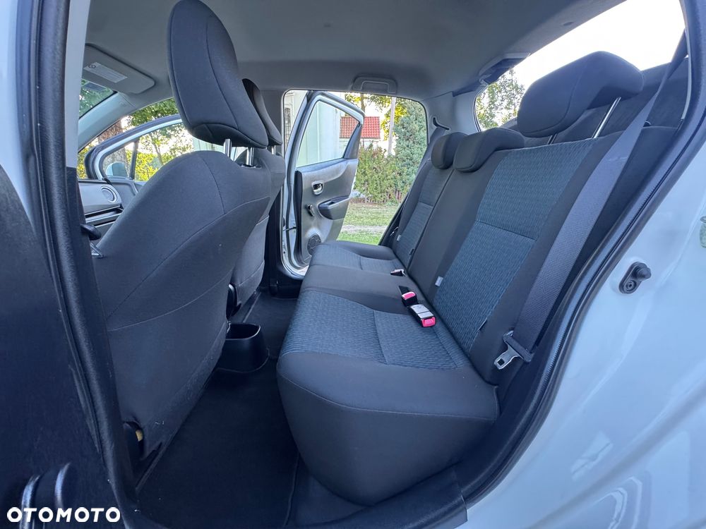 Toyota Yaris - 23