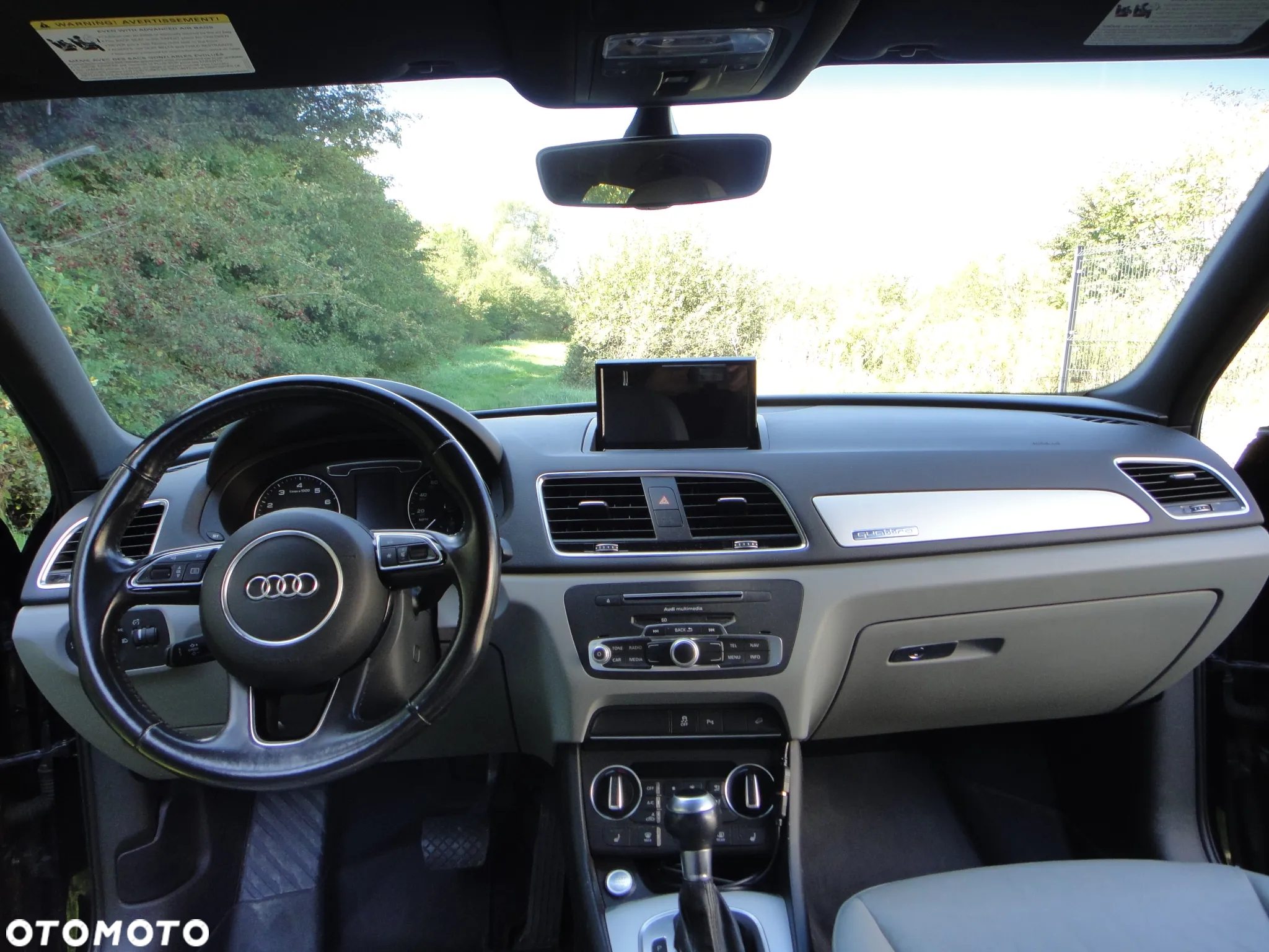 Audi Q3 2.0 TFSI quattro S tronic - 23