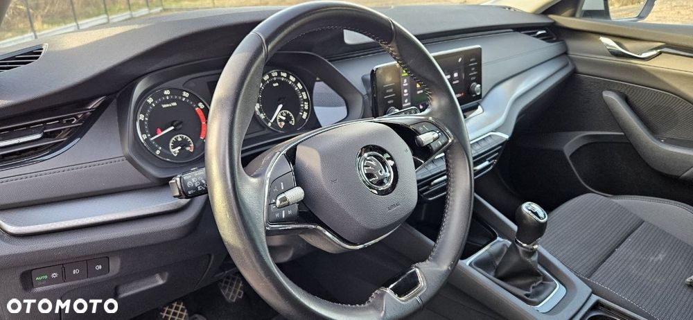 Skoda Octavia 1.5 TSI ACT Ambition - 15