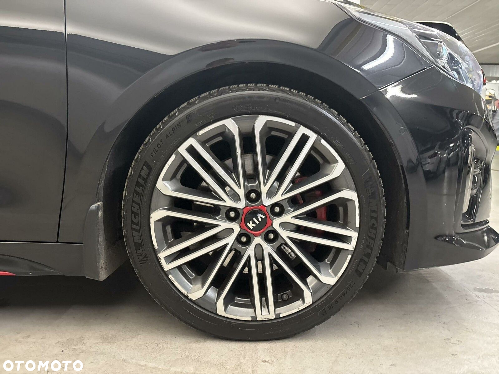 Kia ProCeed 1.6 T-GDI GT DCT - 9