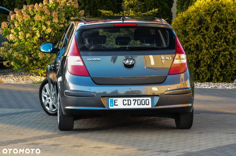 Hyundai i30 1.6 Comfort - 4