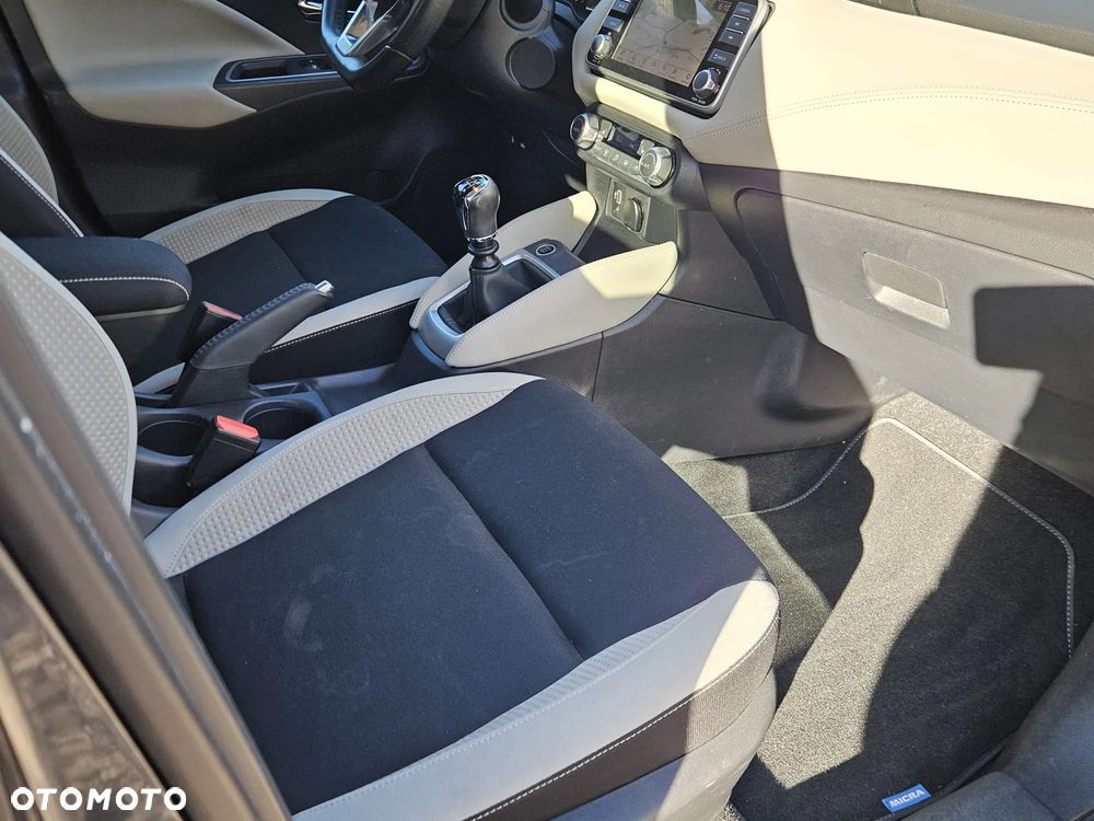 Nissan Micra 1.0 DIG-T Tekna - 32
