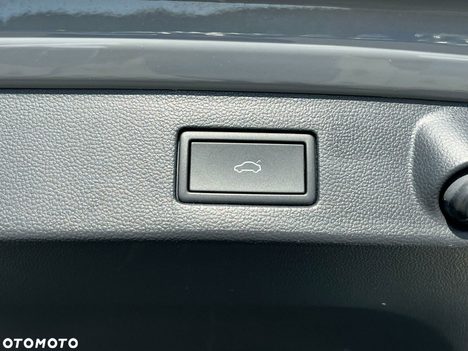 Volkswagen Arteon 2.0 TSI R-Line DSG - 18