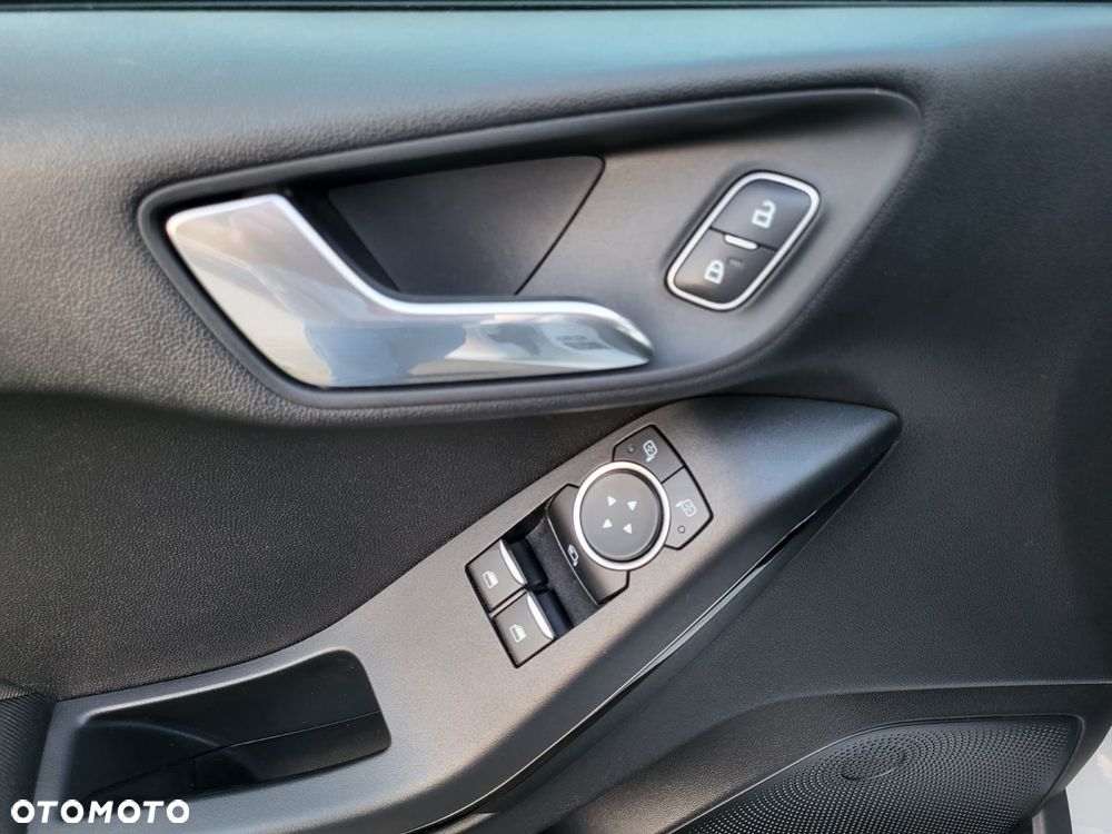 Ford Fiesta 1.0 EcoBoost Platinium X - 34