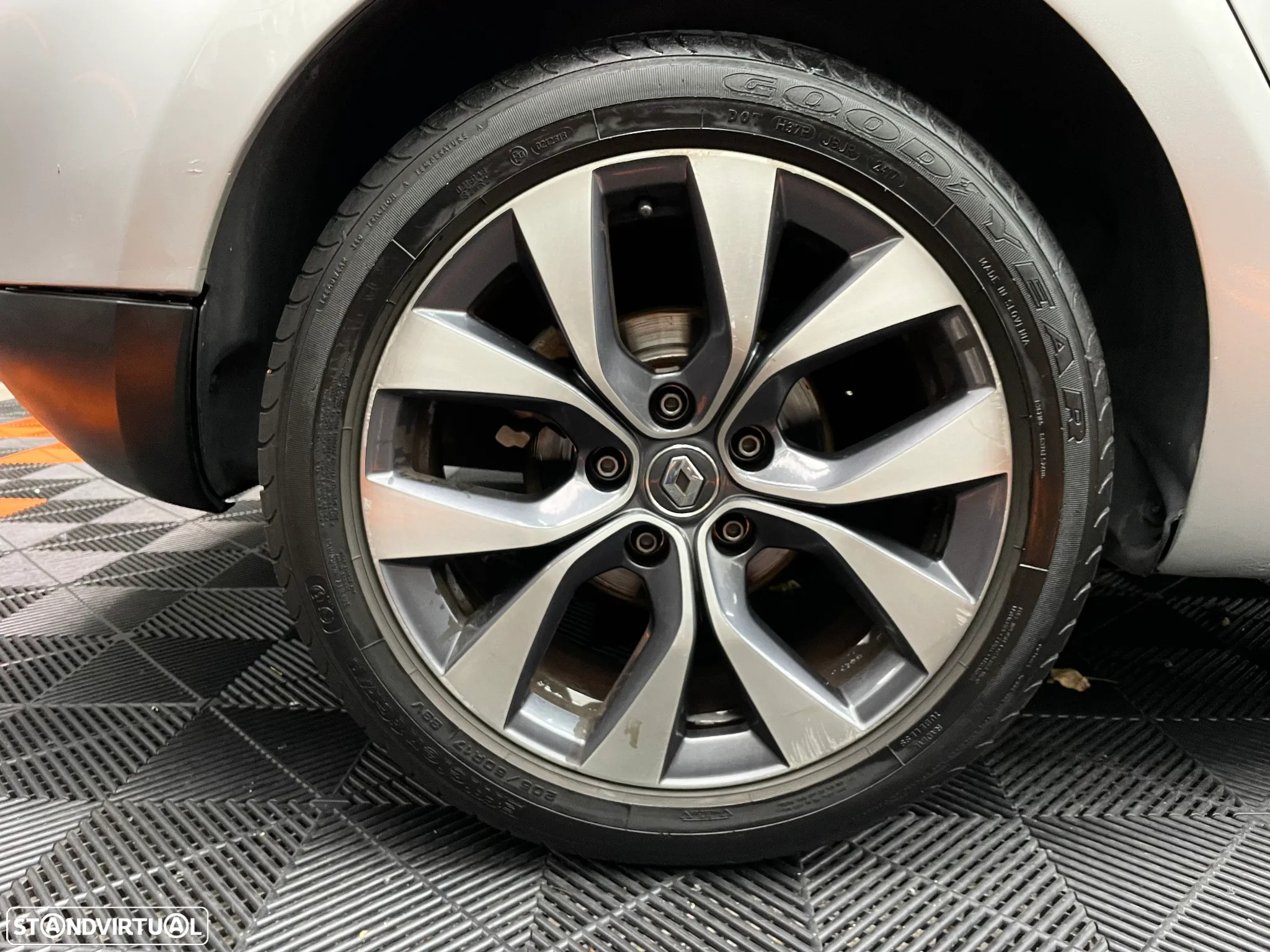 Renault Mégane 1.5 dCi Dynamique - 10