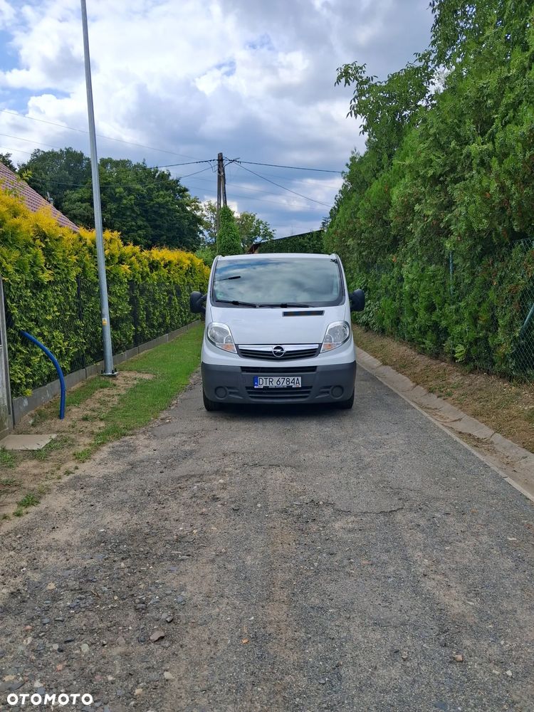 Opel Vivaro - 6