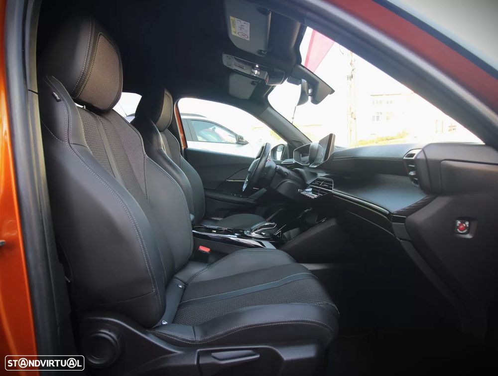 Peugeot e-2008 - 29