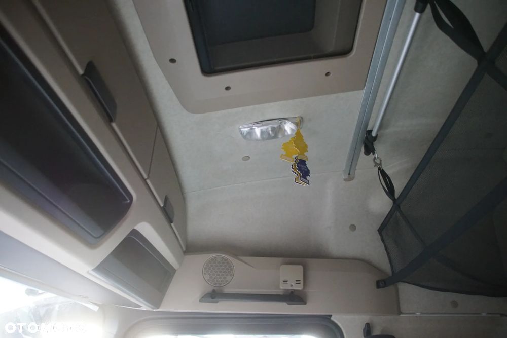 Auto na części - Mercedes Actros MP4 1845 12.8 450 KM OM471LA 471900 G211-12KL 715352 9147 2014R Silnik Skrzynia Drzwi Lusterko Szyba Klamka Siodło Deska Kokpit Sterownik Moduł Czujnik Licznik Kierownica Panel - 16