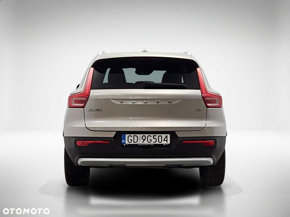 Volvo XC 40 T2 Core - 4