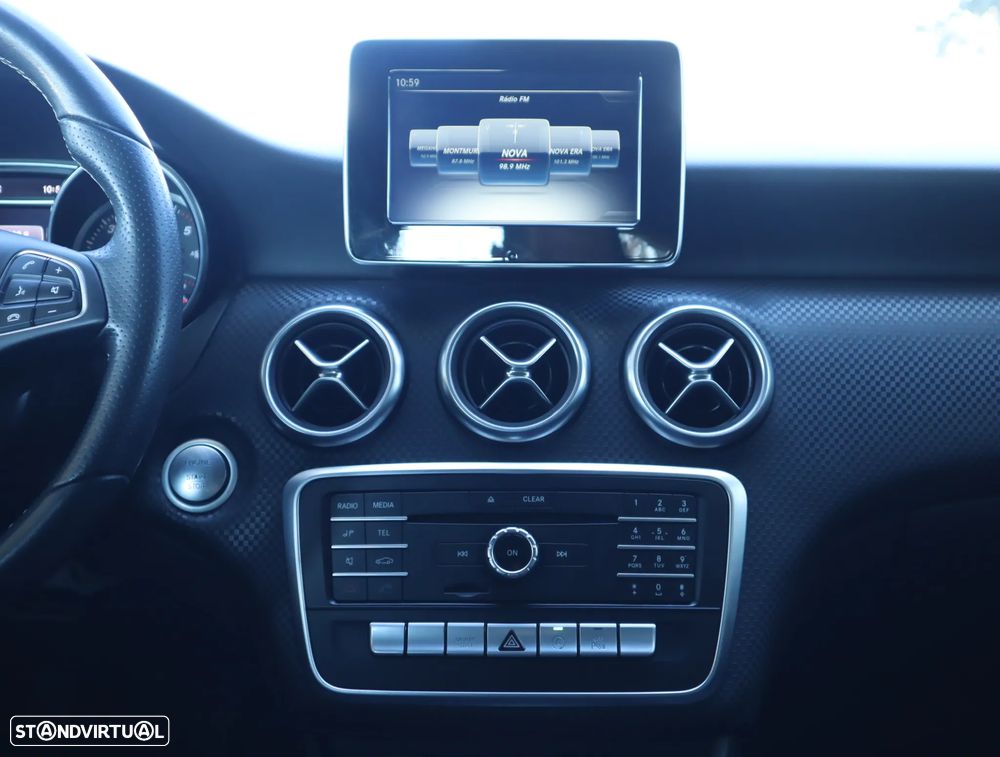 Mercedes-Benz A 180 d Urban - 45