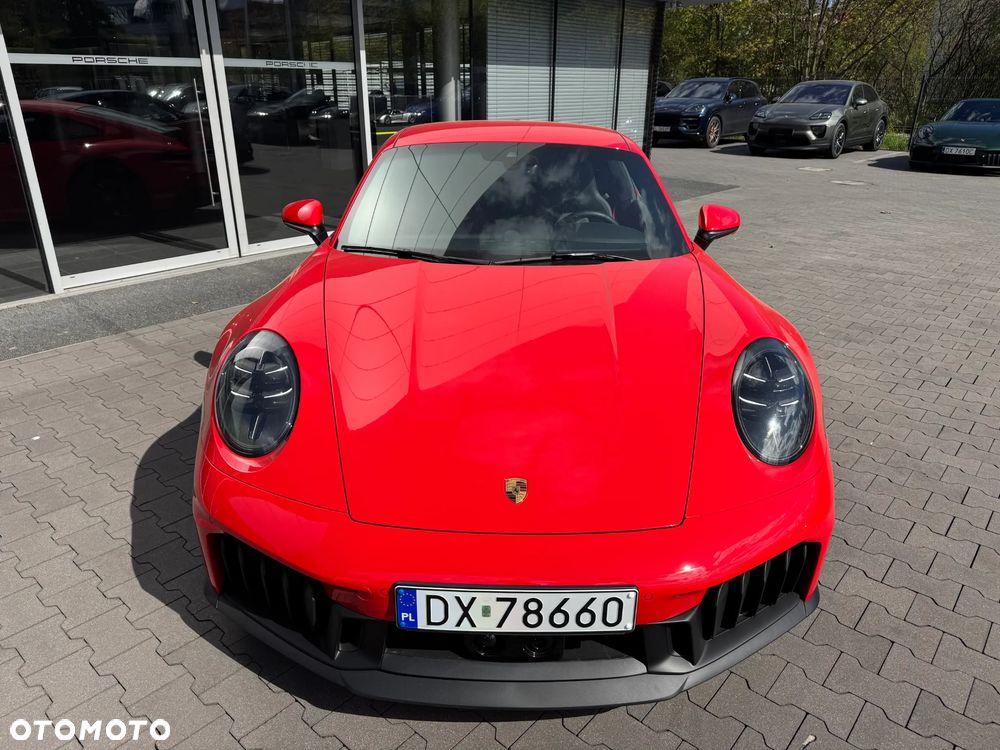 Porsche 911 Carrera T-Hybrid 4 GTS - 9