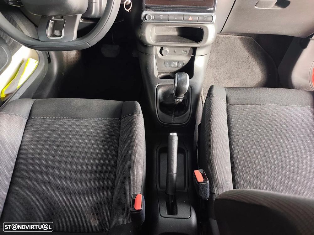 Citroën C3 1.2 PureTech Shine EAT6 - 11