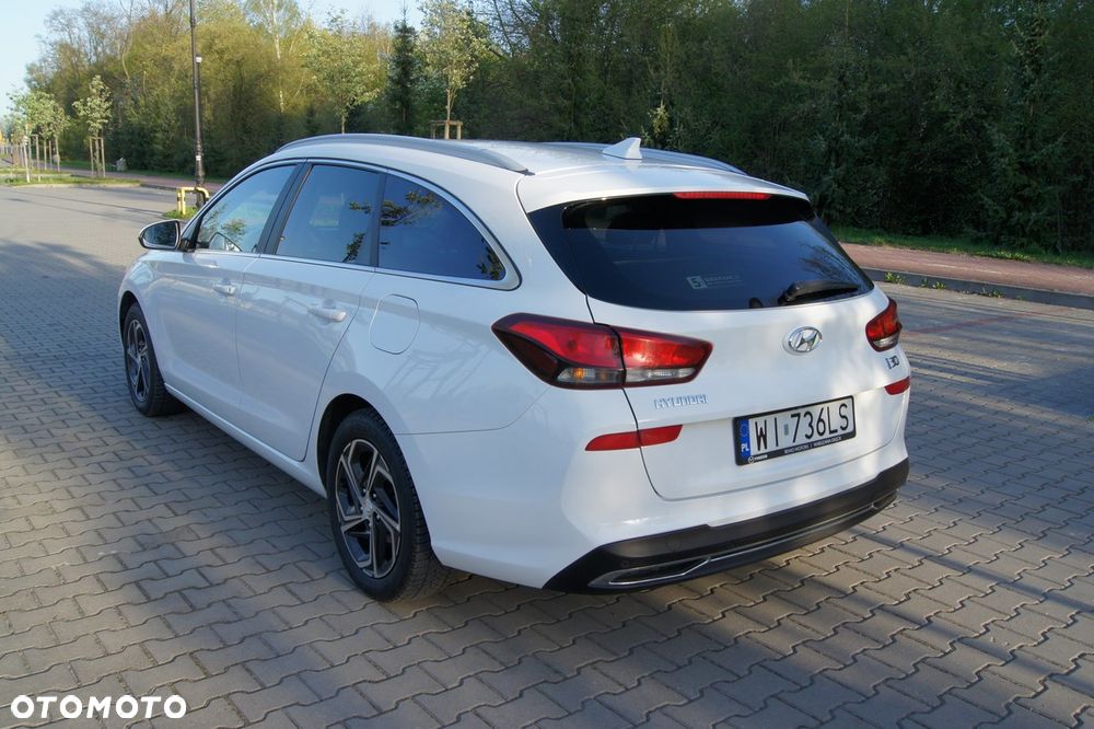 Hyundai i30 1.6 D Comfort - 3