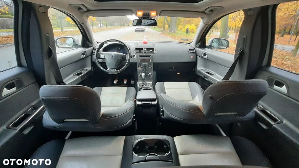 Volvo V50 1.8 Momentum - 15