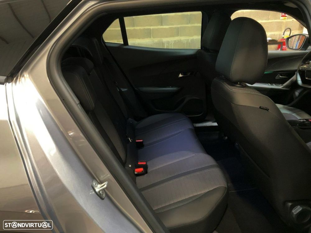 Peugeot 2008 PureTech 130 Allure Pack - 7