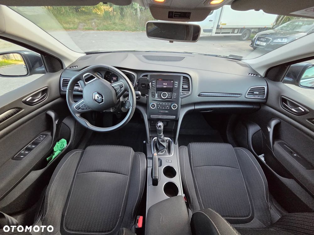 Renault Megane 1.6 SCe Life - 14