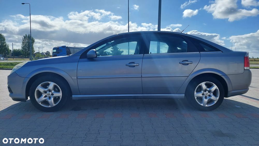 Opel Vectra 1.8 - 6