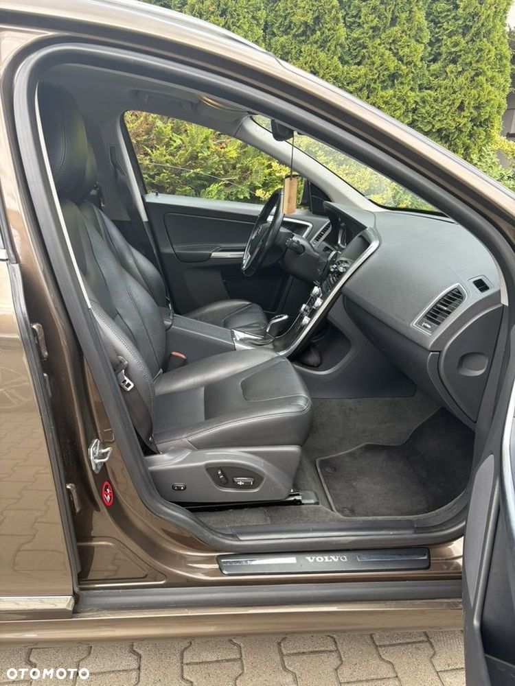 Volvo XC 60 D4 Drive-E Summum - 13