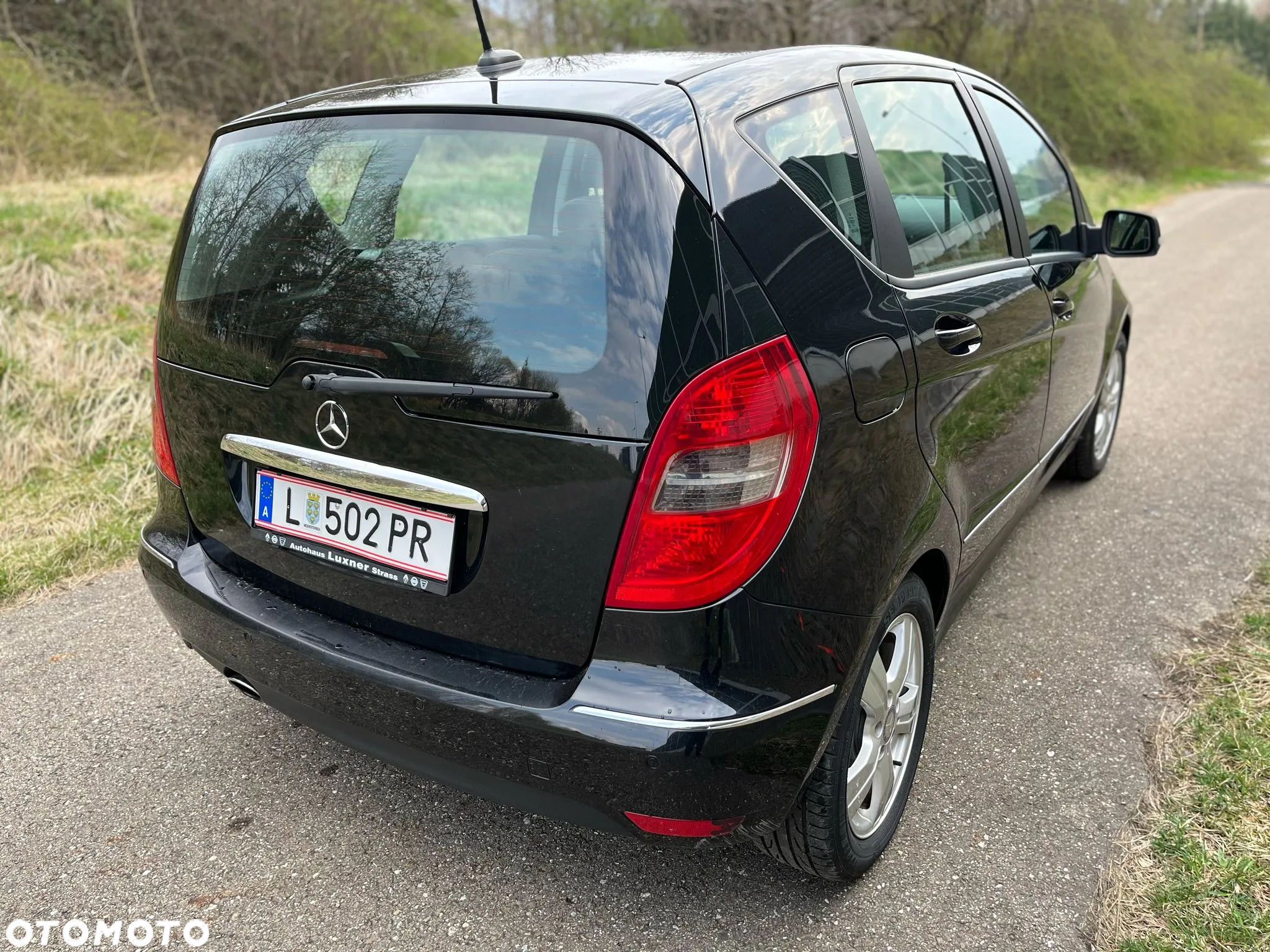 Mercedes-Benz Klasa A 160 BlueEFFICIENCY Avantgarde Special Edition - 4