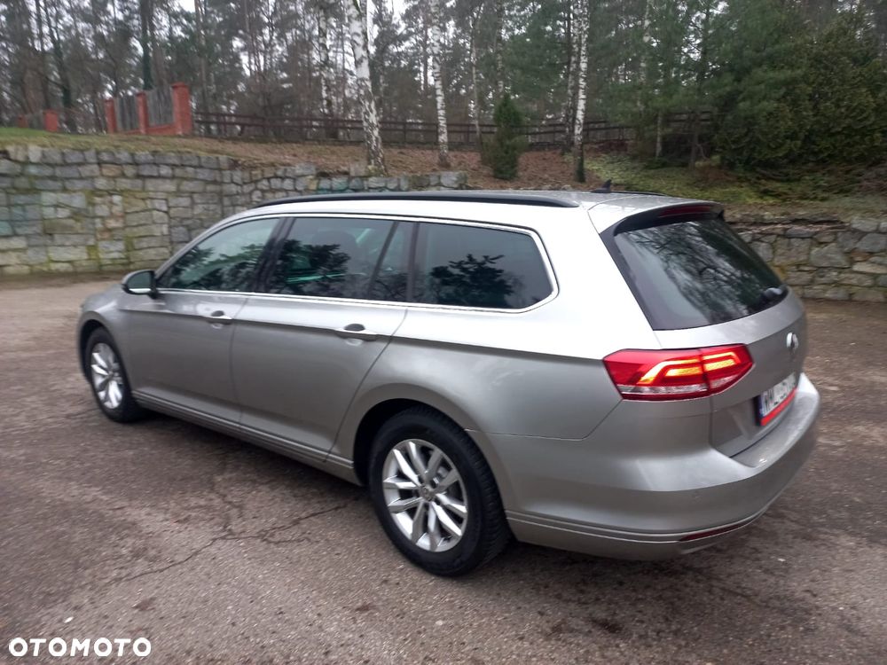 Volkswagen Passat 2.0 TDI (BlueMotion Technology) DSG Comfortline - 3