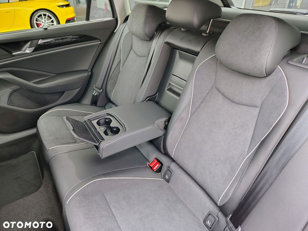 Volkswagen Passat - 25