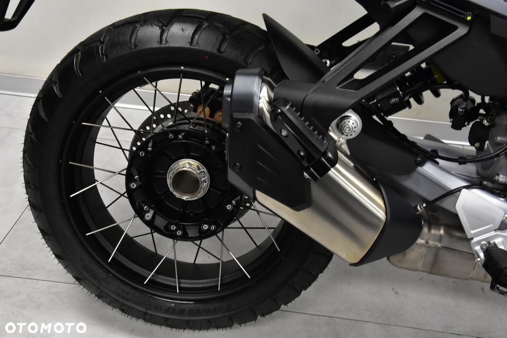 Moto Guzzi Stelvio - 32