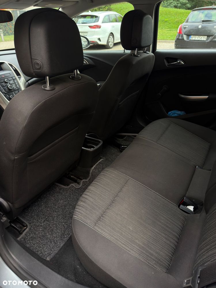 Opel Astra - 10