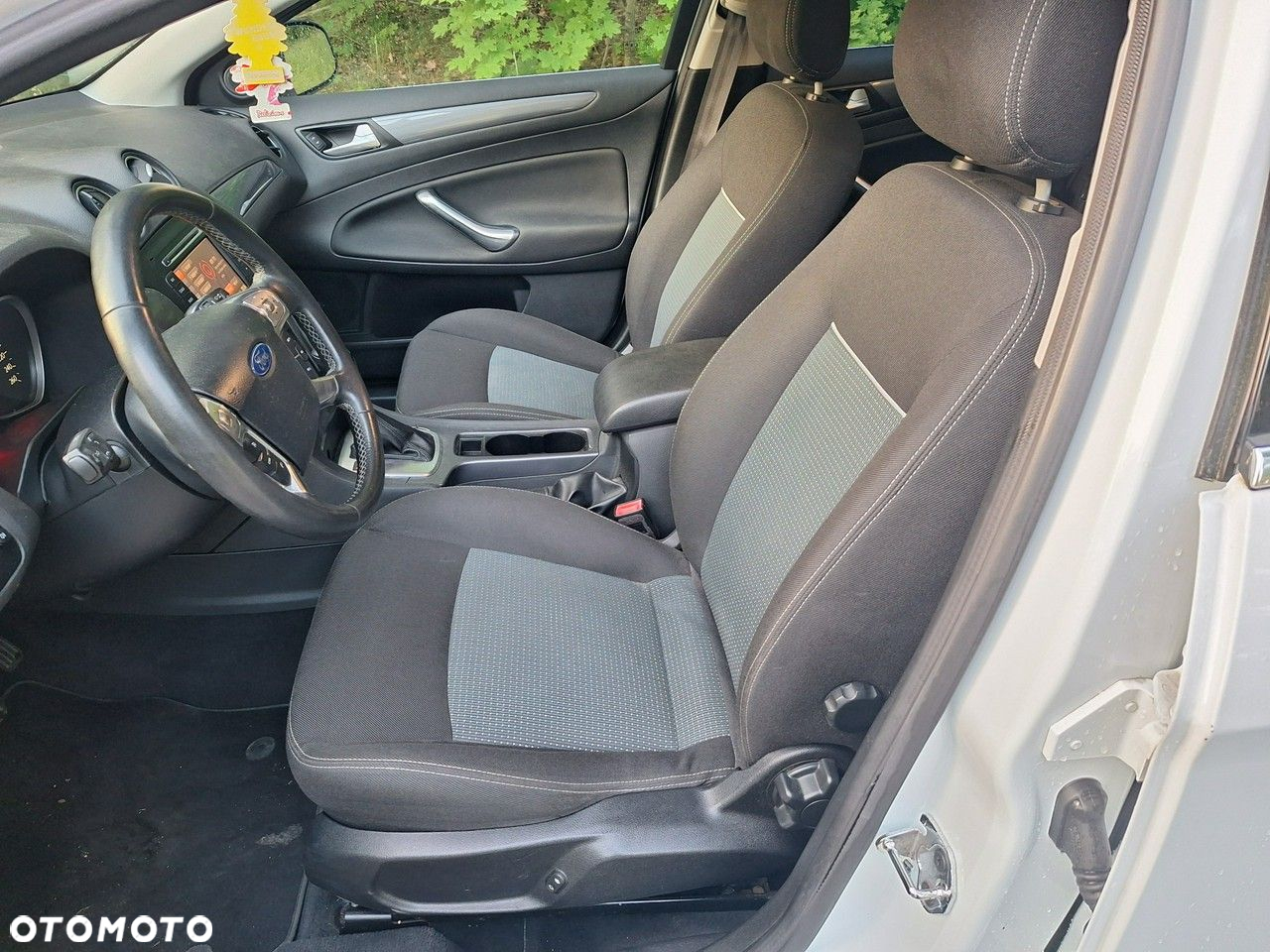 Ford Mondeo 2.0 TDCI Titanium - 16