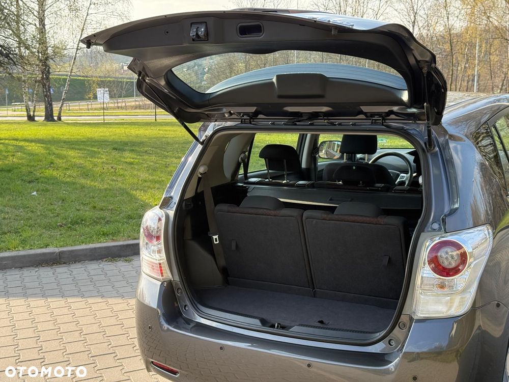 Toyota Verso 1.8 5-Sitzer Skyview Edition - 5