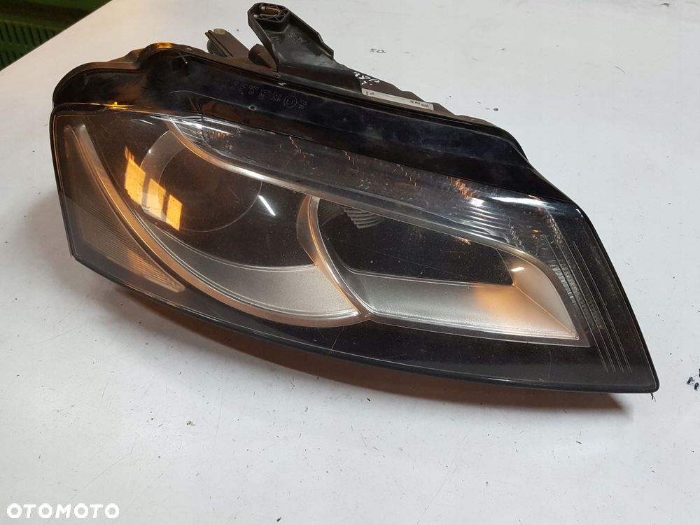 AUDI A3 8P LIFT 08-12r LAMPA XENON PRAWA PRZÓD ANGLIK - 1