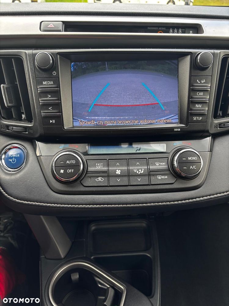 Toyota RAV4 - 18